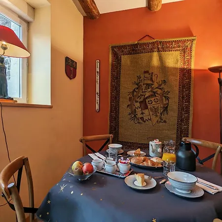 Au Coeur Du Puy-en-velay Avec Parking Et Wifi - Fr-1-582-519 B&B