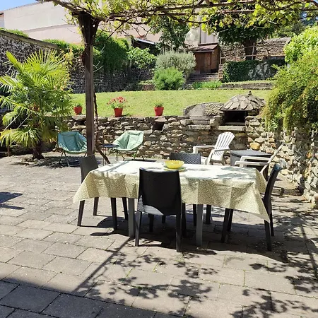 B&B Au Coeur Du Puy-en-velay Avec Parking Et Wifi - Fr-1-582-519